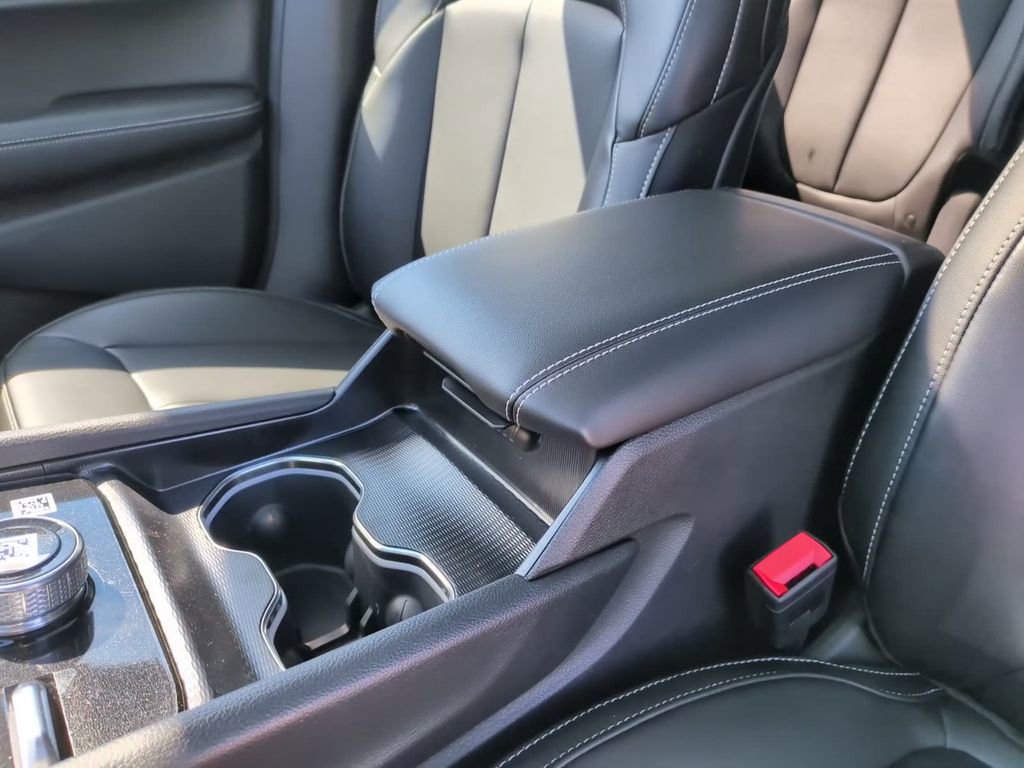 New 2026 Jeep Grand Cherokee L Limited AWD/4WD image 31