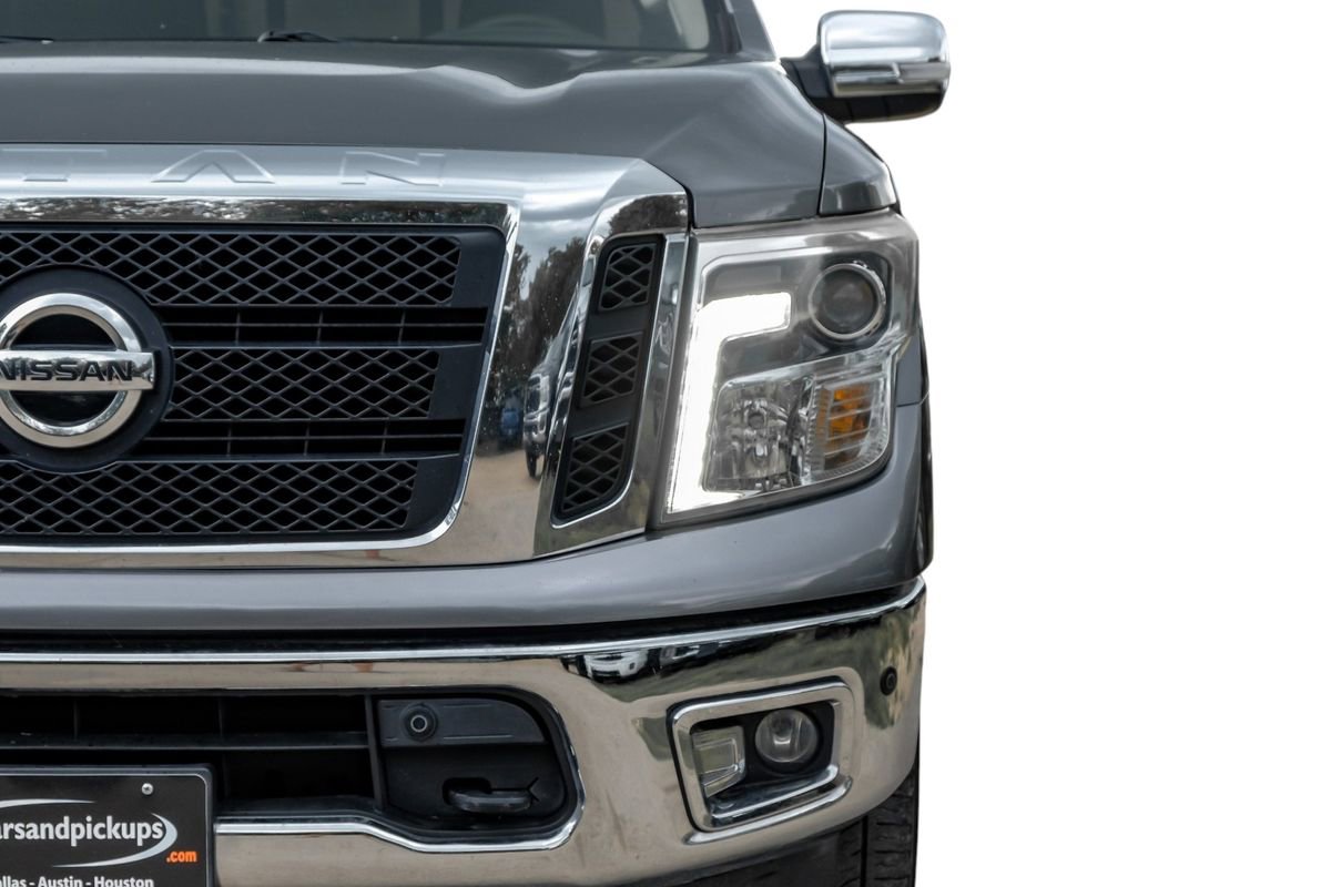 Used 2017 Nissan Titan SL AWD/4WD image 50