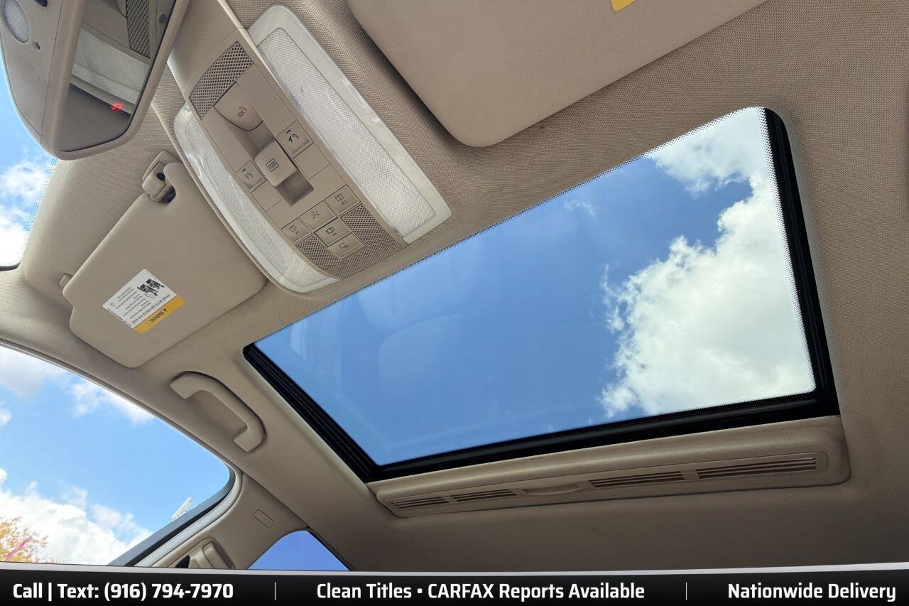 Used 2013 Mercedes-Benz C 250 Sedan image 21
