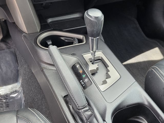 Used 2018 Toyota RAV4 XLE FWD image 22