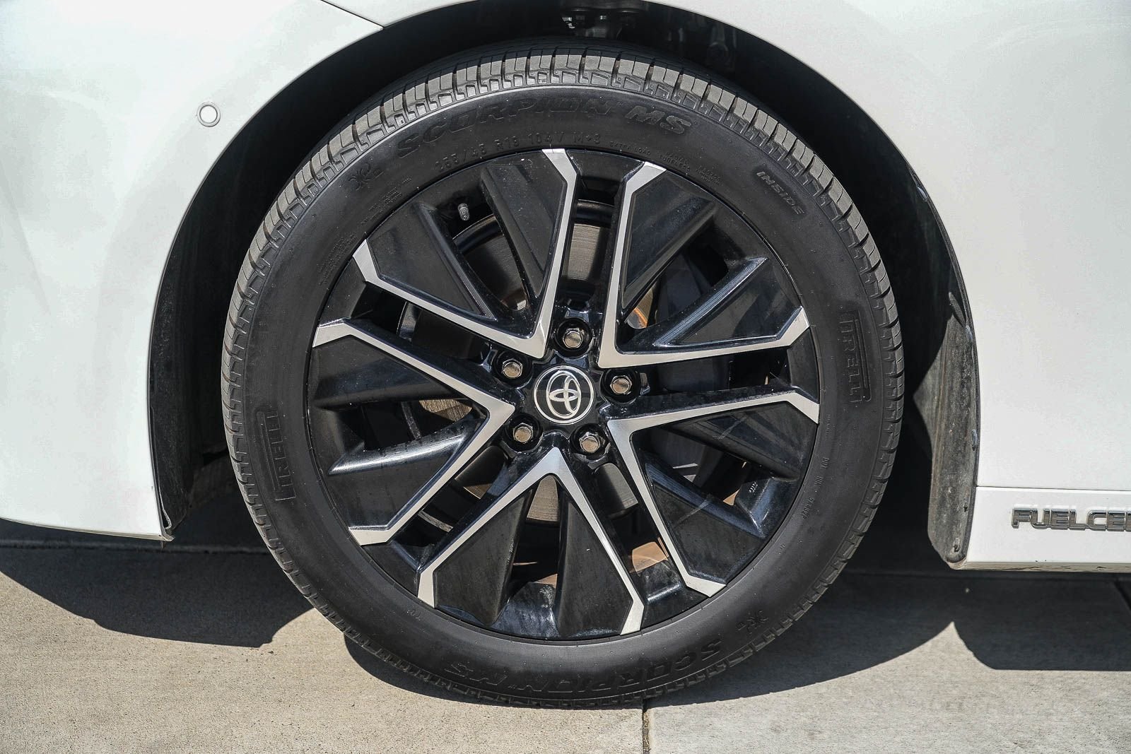 Certified 2021 Toyota Mirai RWD image 11