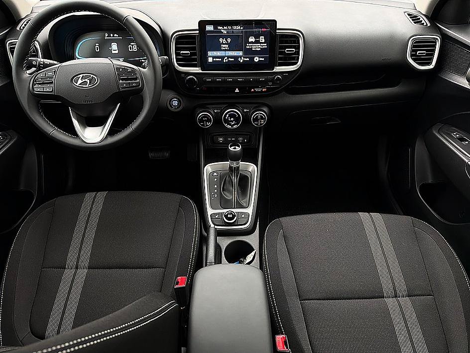 New 2026 Hyundai Venue SEL FWD image 6
