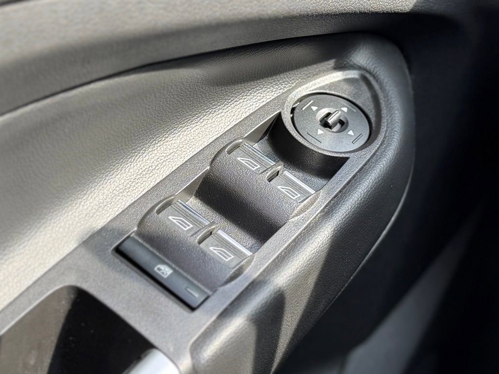 Used 2019 Ford Escape SE AWD/4WD image 14