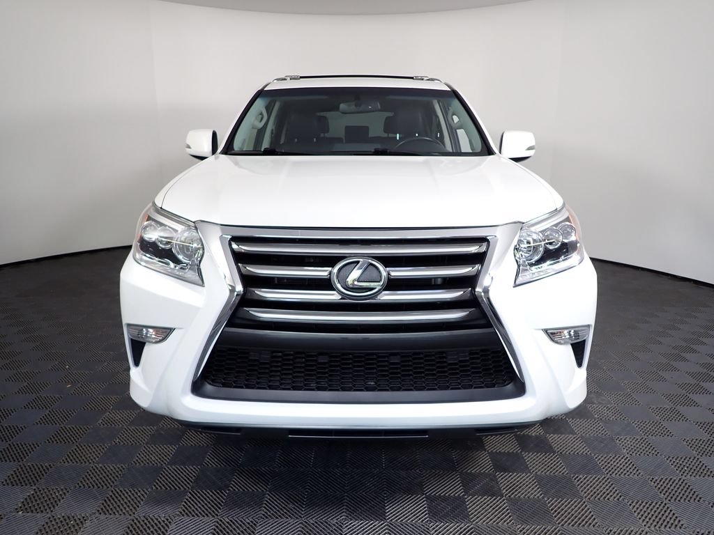 Used 2018 Lexus GX 460 w/ Preferred Accessory Package AWD/4WD image 13