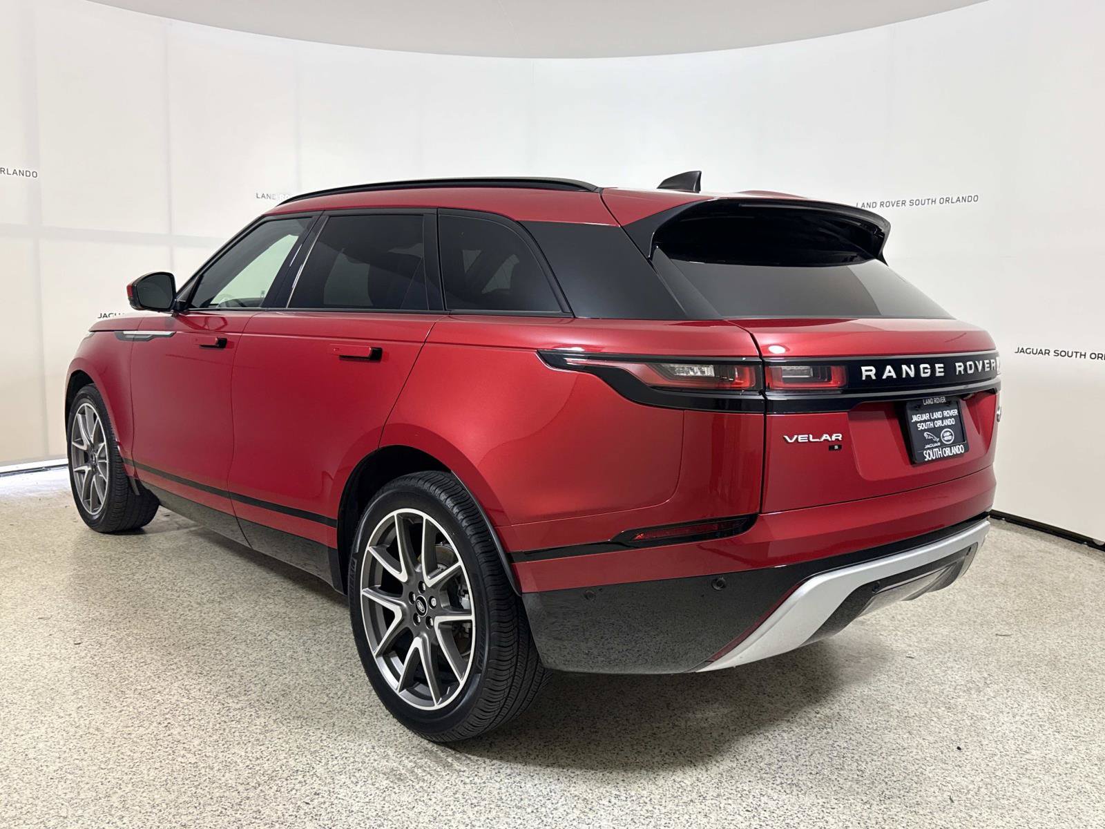 Used 2021 Land Rover Range Rover Velar S AWD/4WD image 3