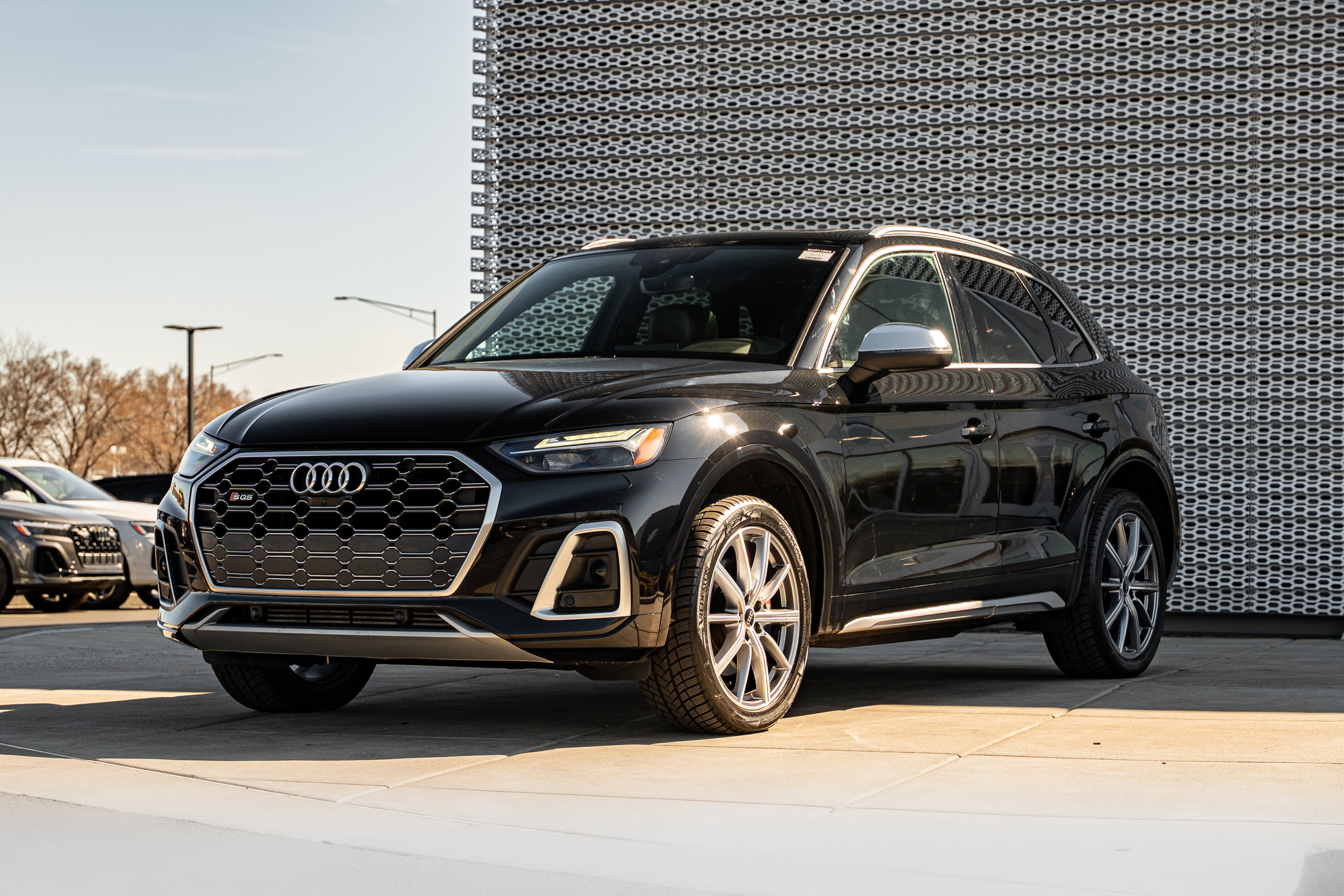 Certified 2023 Audi SQ5 Premium Plus w/ Premium Plus Package AWD/4WD image 7