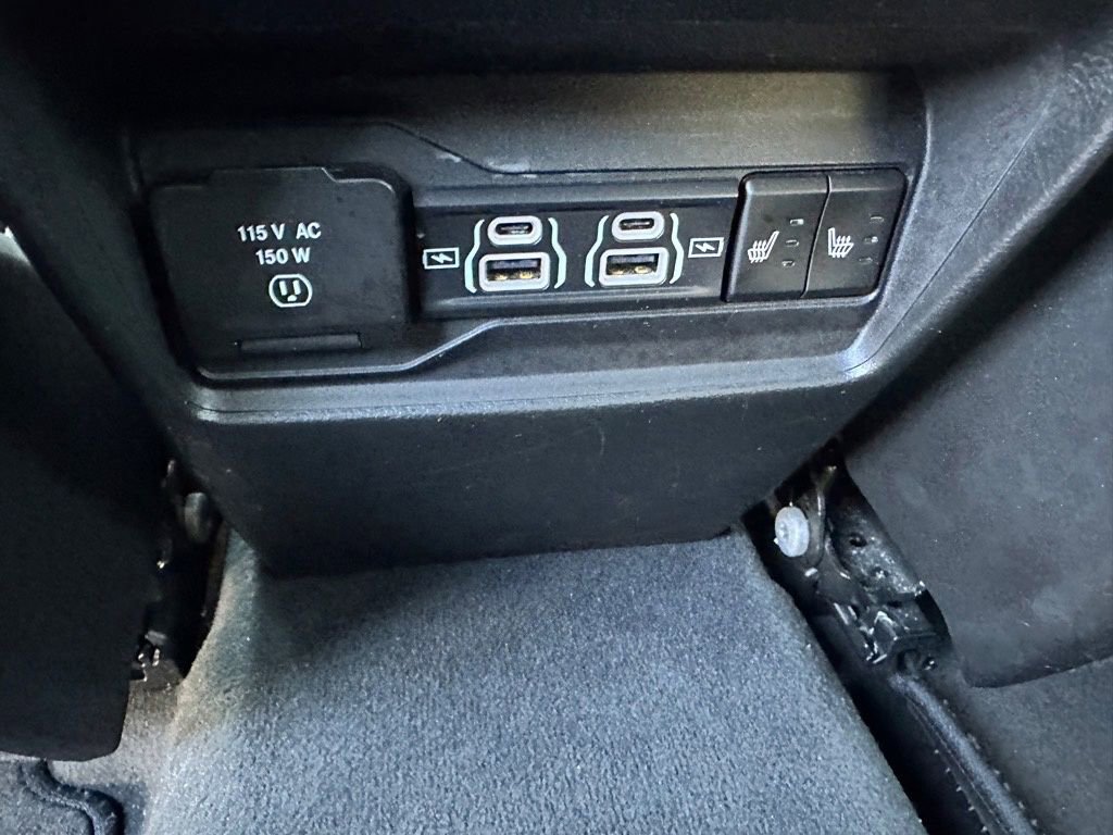 Used 2024 Jeep Grand Cherokee Limited image 20