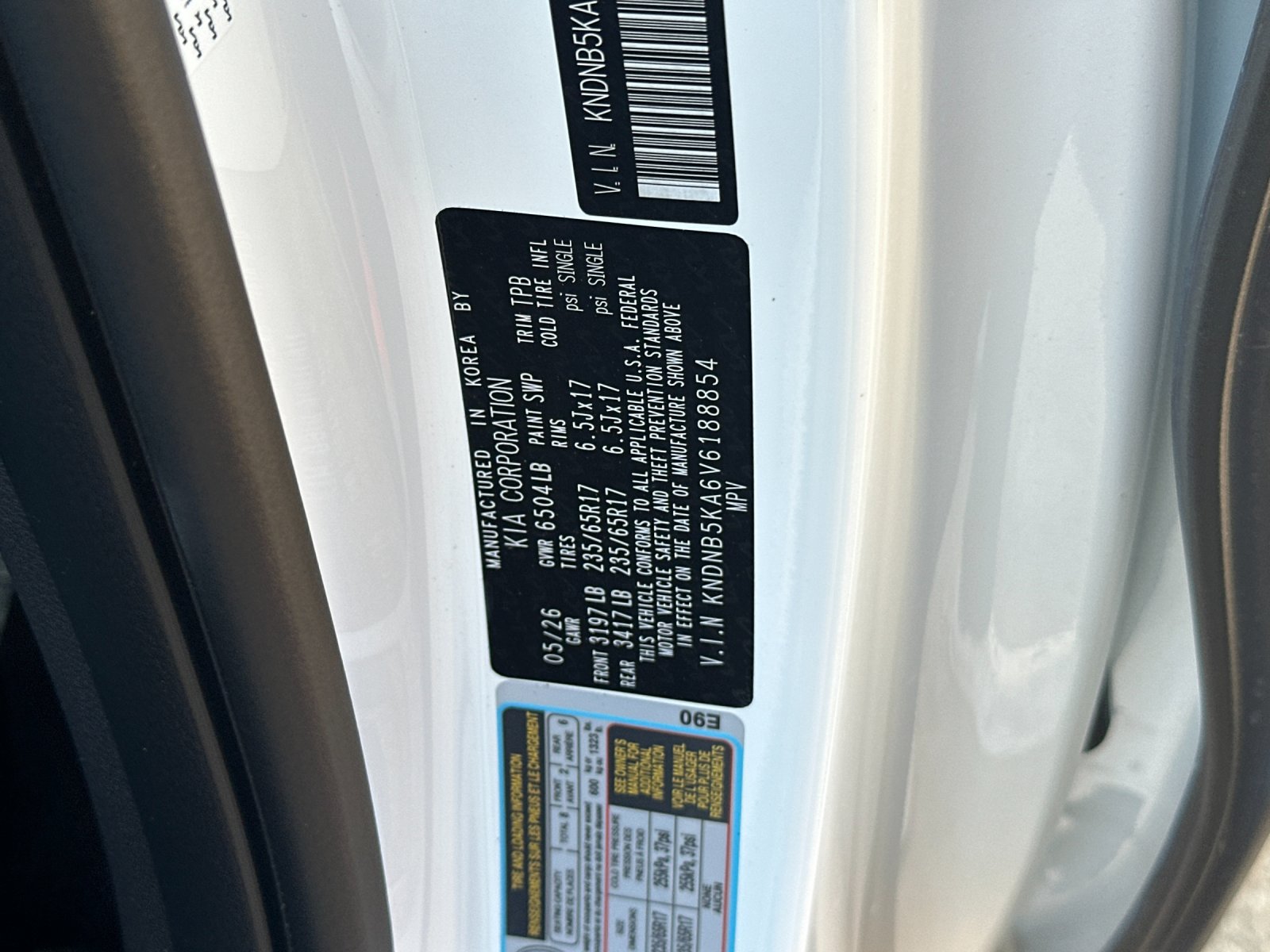 New 2027 Kia Carnival LXS FWD image 30