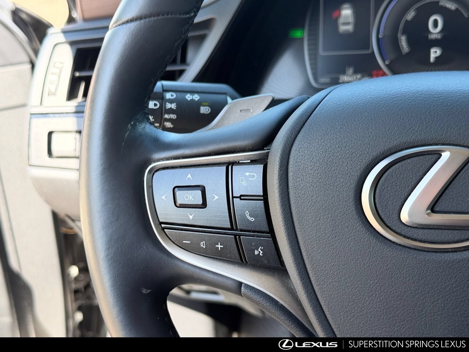 Certified 2025 Lexus ES 300h w/ Premium Package FWD image 22