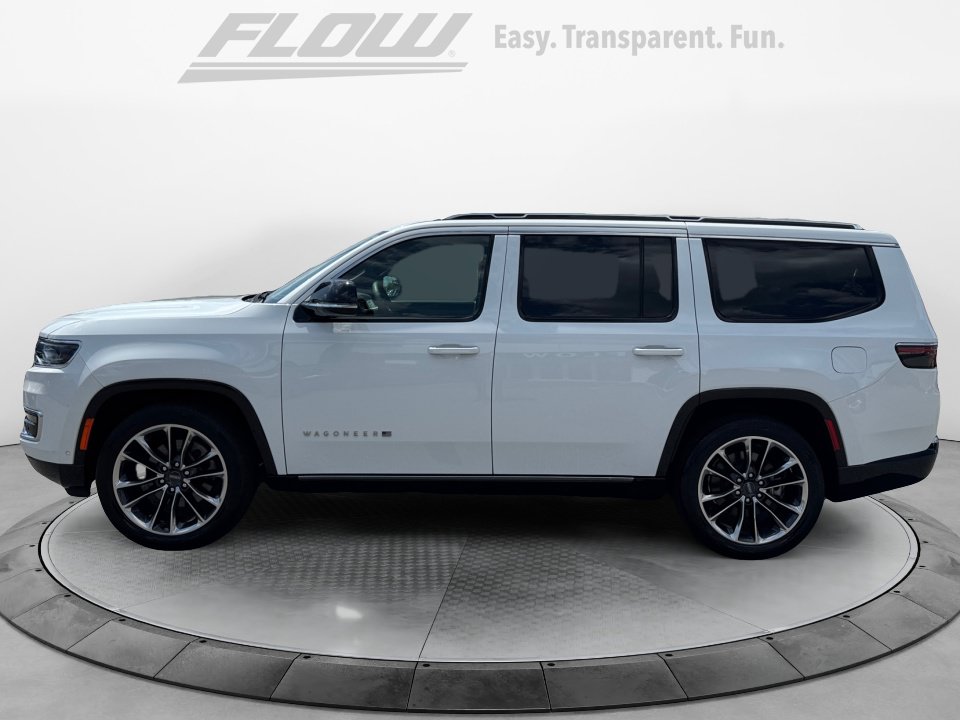Used 2023 Jeep Wagoneer Series III w/ Premium Group I AWD/4WD image 5