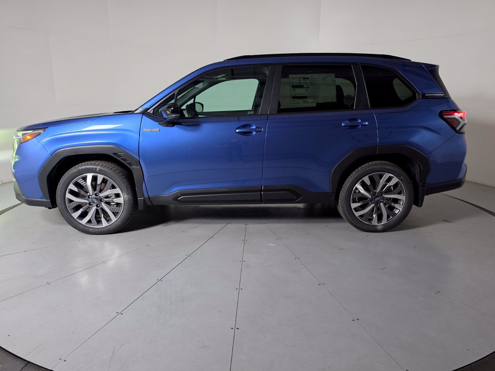 New 2026 Subaru Forester Touring AWD/4WD image 2