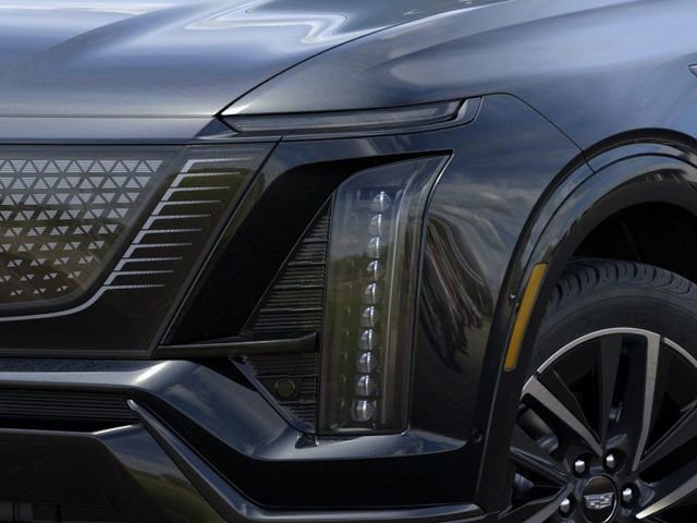 New 2026 Cadillac Vistiq Luxury w/ LPO, Floor Liner Package AWD/4WD image 10