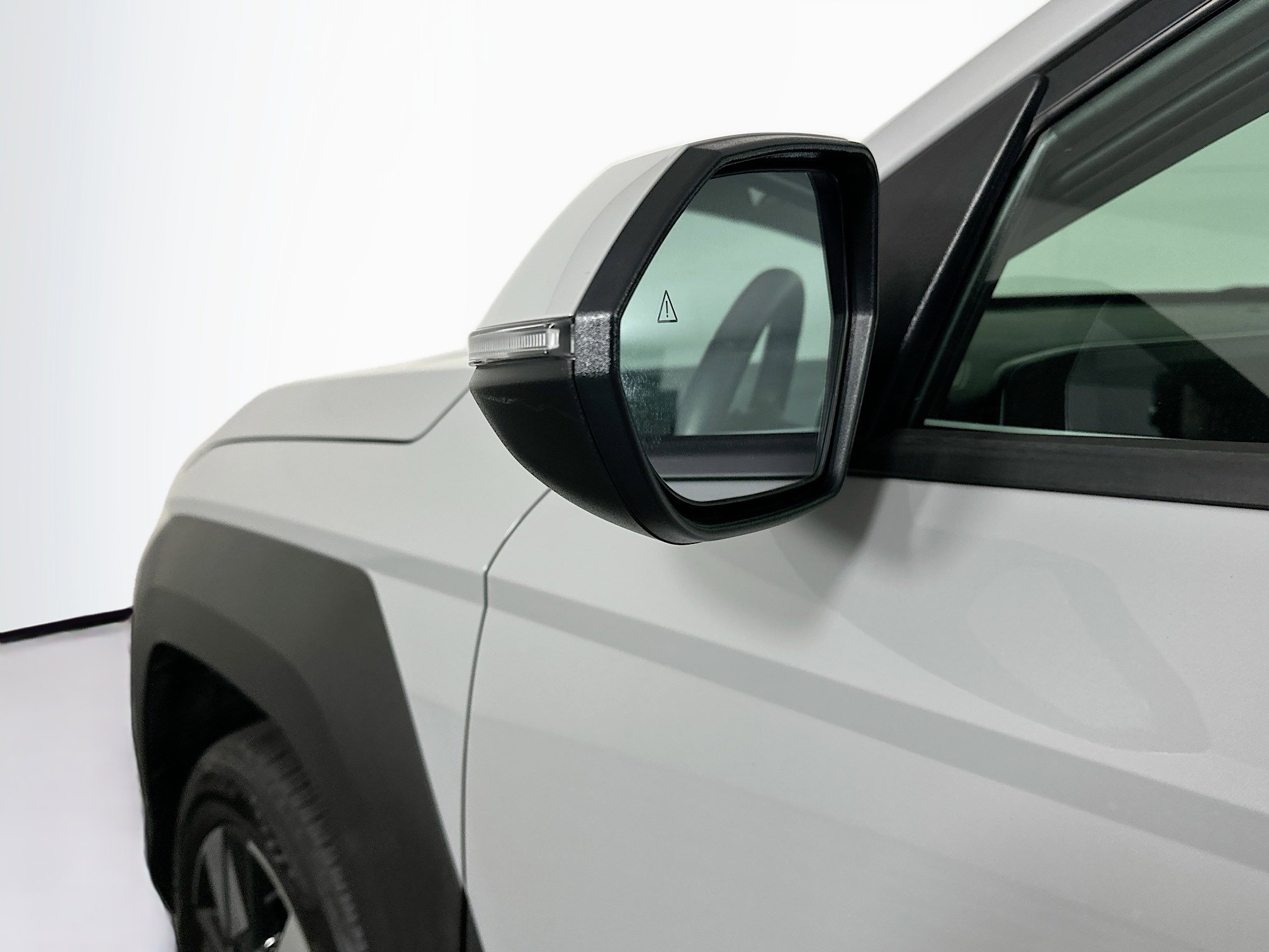 Used 2025 Hyundai Kona SEL image 16