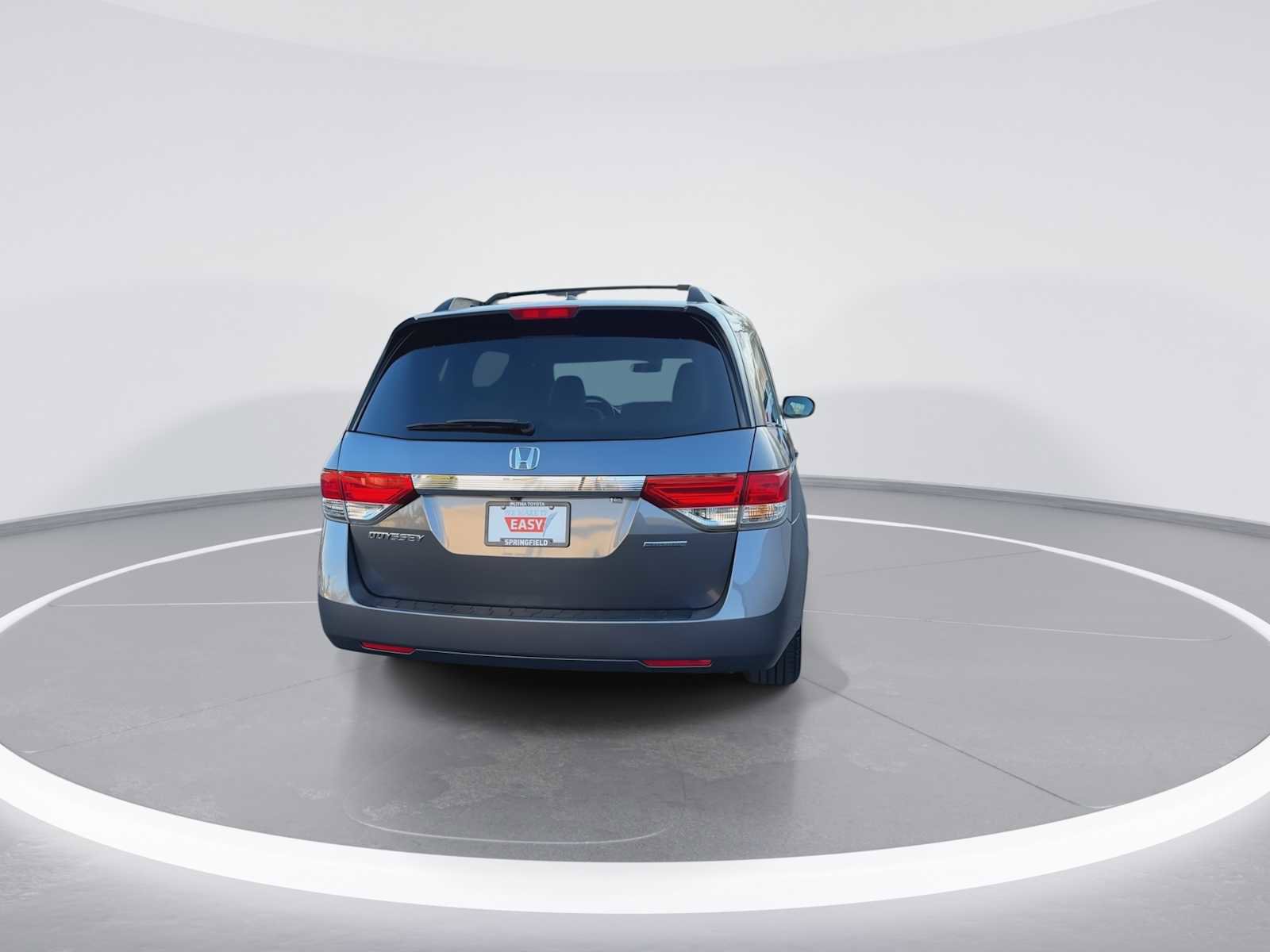 Used 2017 Honda Odyssey SE image 7