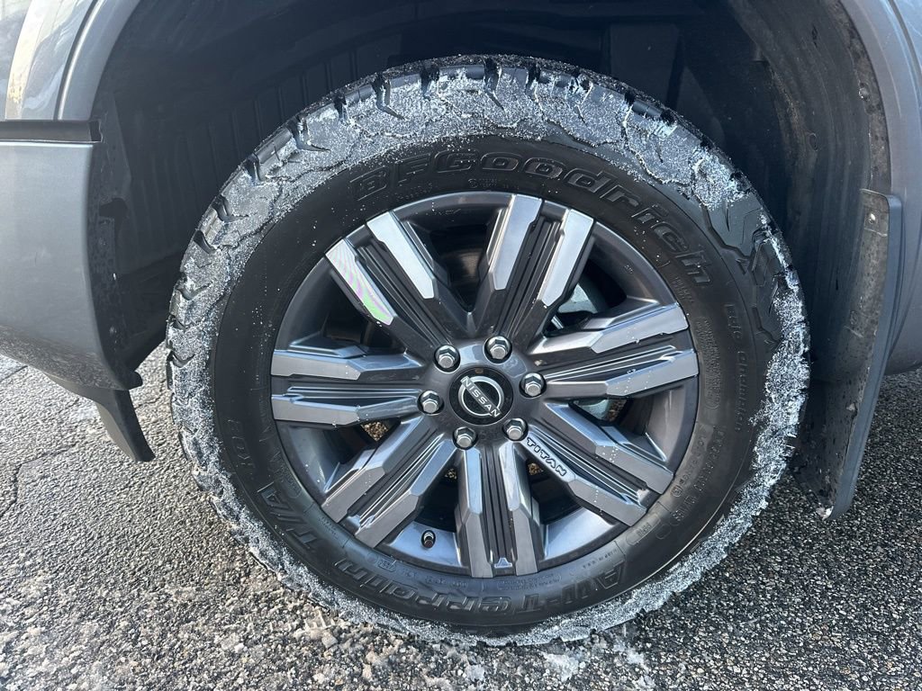 Used 2023 Nissan Titan Platinum Reserve w/ Moonroof Package image 33