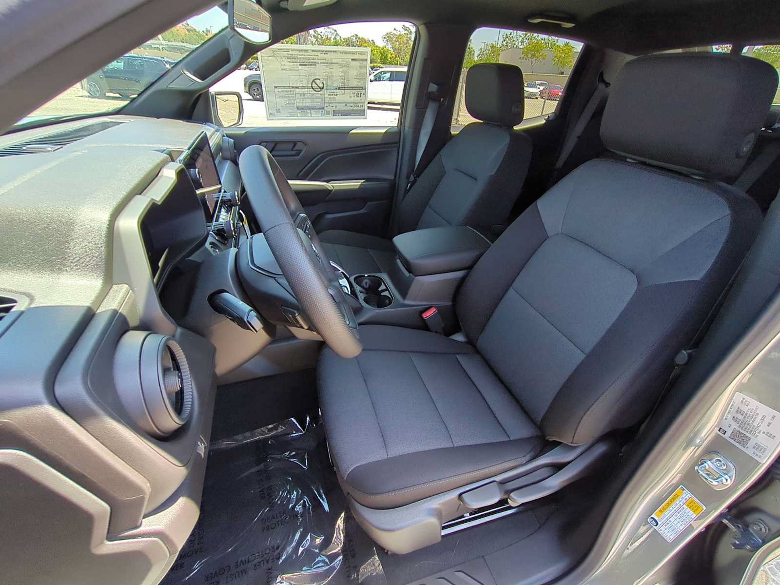 New 2026 Chevrolet Colorado Trail Boss w/ Midnight Edition AWD/4WD image 23