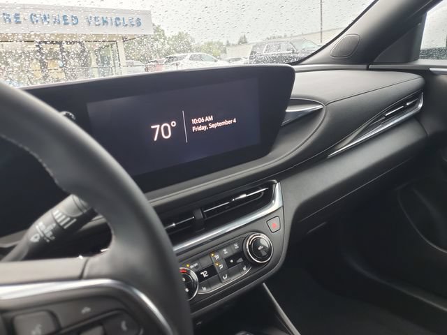 Used 2025 Buick Envista Preferred w/ Convenience I Package FWD image 29