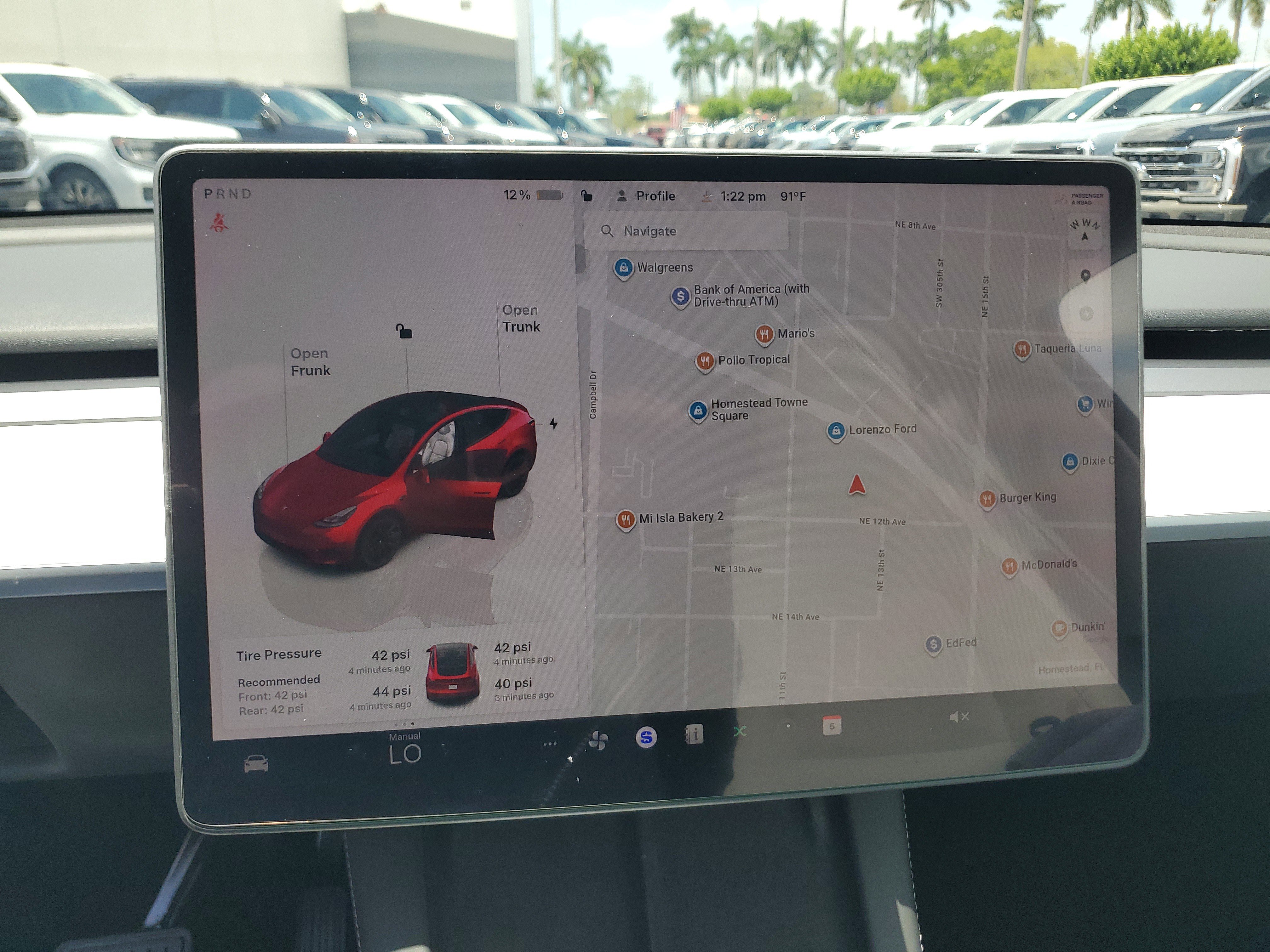 Used 2024 Tesla Model Y Long Range RWD image 10