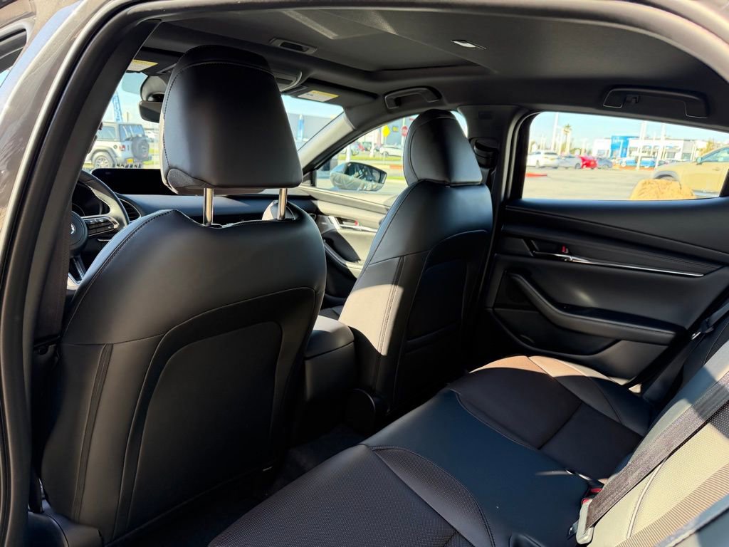 New 2026 MAZDA MAZDA3 2.5 S Hatchback w/ Premium Pkg image 16
