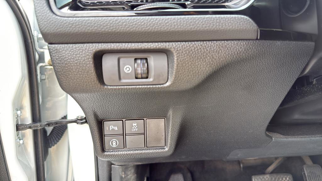 Used 2024 Honda Civic Touring image 19