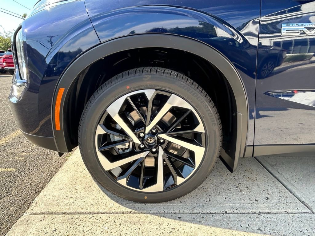 New 2025 Mitsubishi Outlander SE AWD/4WD image 5
