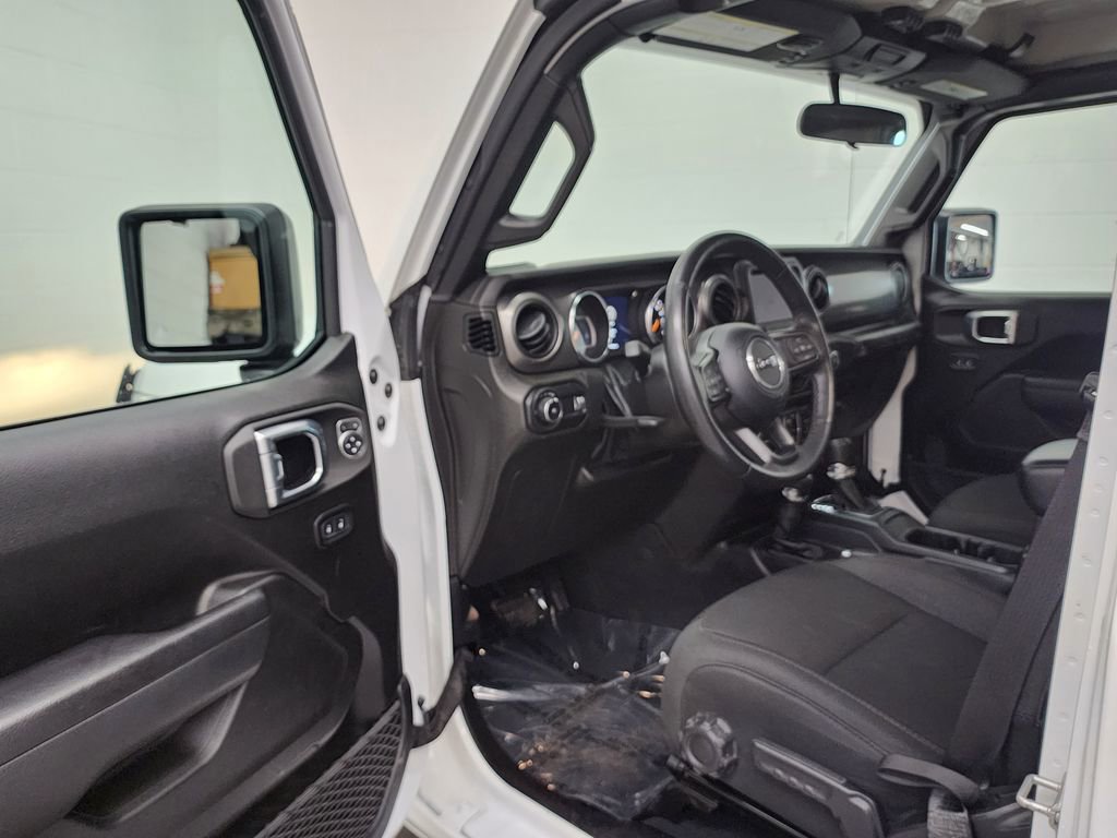 Used 2023 Jeep Wrangler Sport S w/ Cold Weather Group image 10