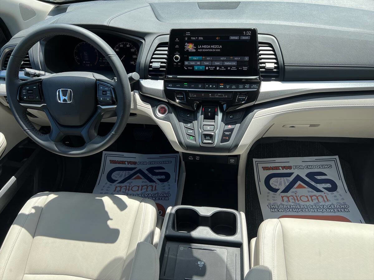 Used 2025 Honda Odyssey EX-L image 13