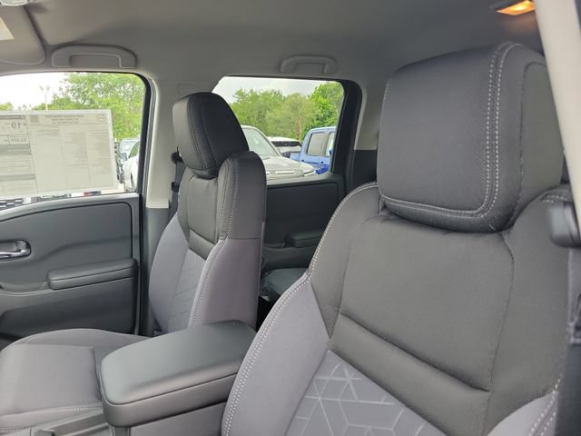 New 2026 Nissan Frontier SV w/ Tow Package AWD/4WD image 15