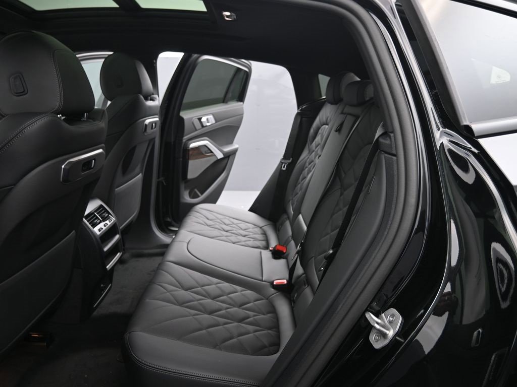 New 2026 BMW X6 xDrive40i w/ Premium Package image 34