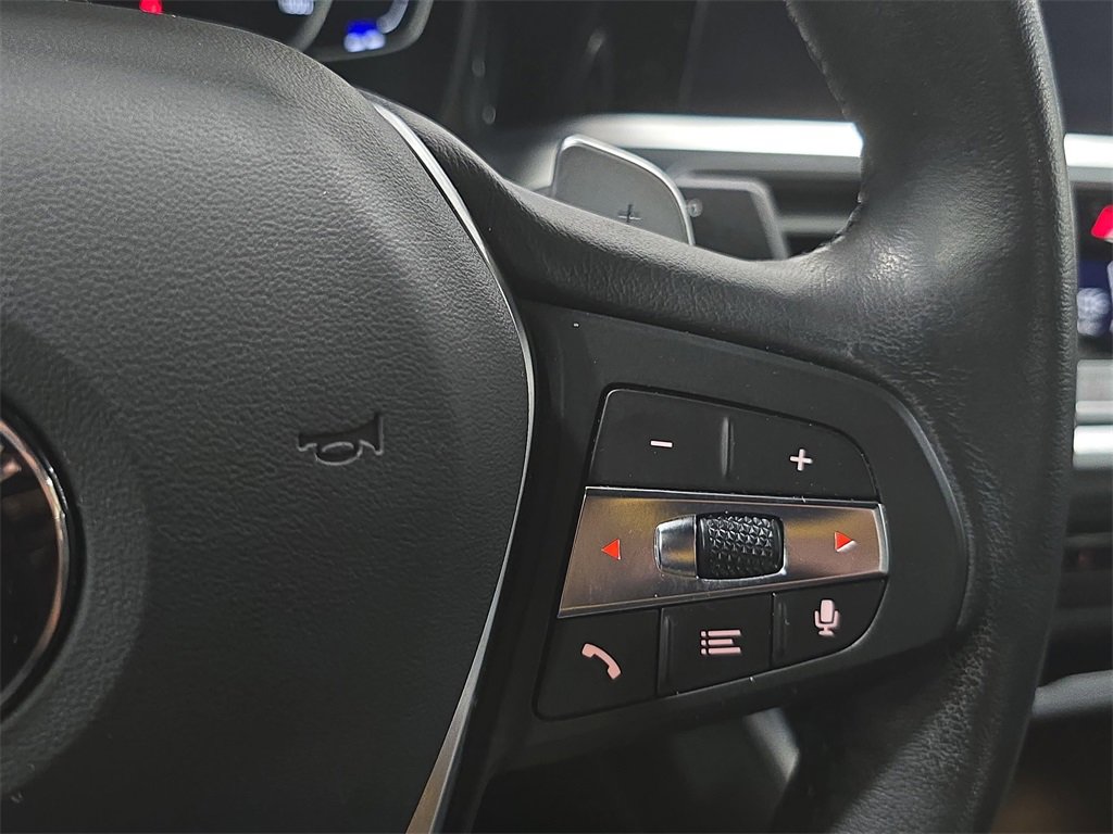 Certified 2021 BMW 330i Sedan w/ Convenience Package image 15