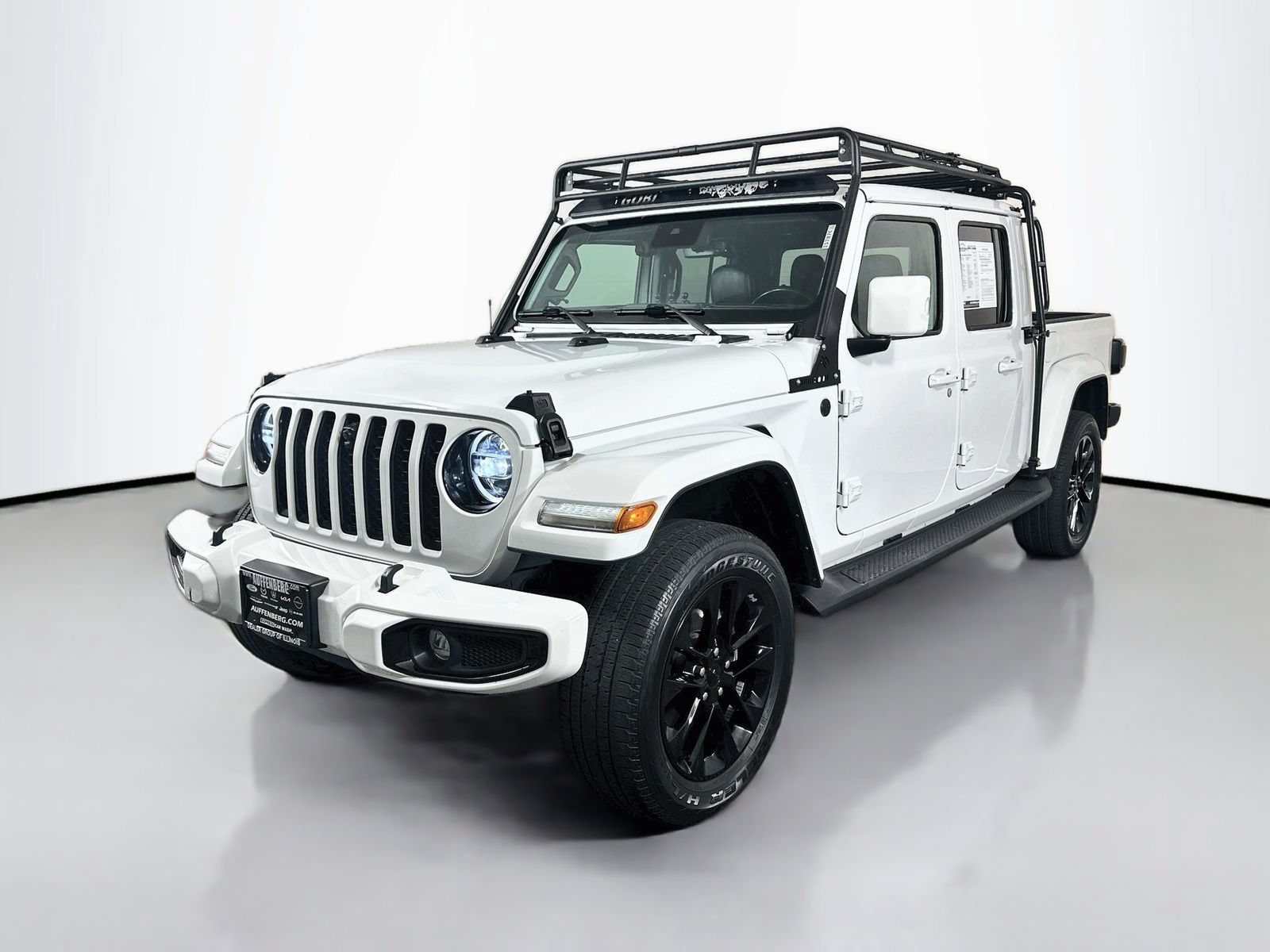 Used 2022 Jeep Gladiator Overland AWD/4WD image 3