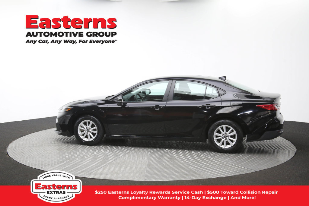 Used 2026 Toyota Camry LE FWD image 63