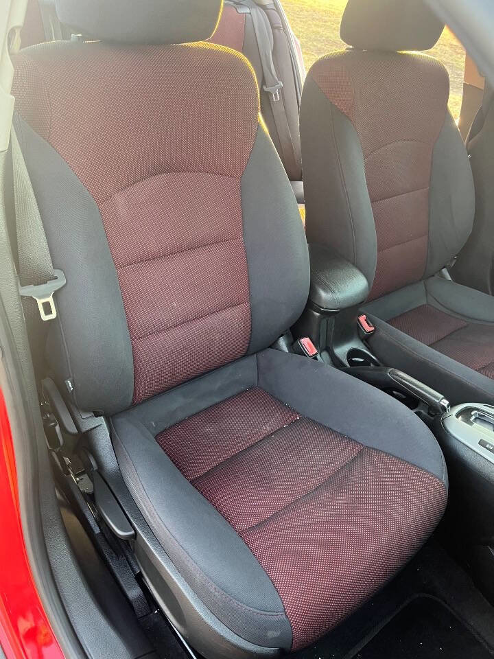 Used 2013 Chevrolet Cruze LT w/ RS Package image 11