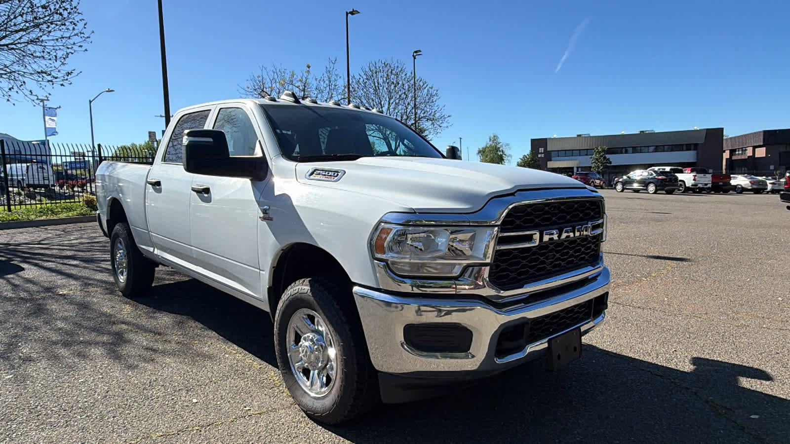 Used 2024 RAM 2500 Tradesman w/ Chrome Appearance Group image 3
