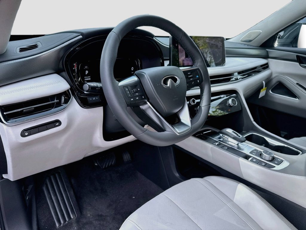 New 2027 INFINITI QX60 Luxe w/ Cargo Package FWD image 9