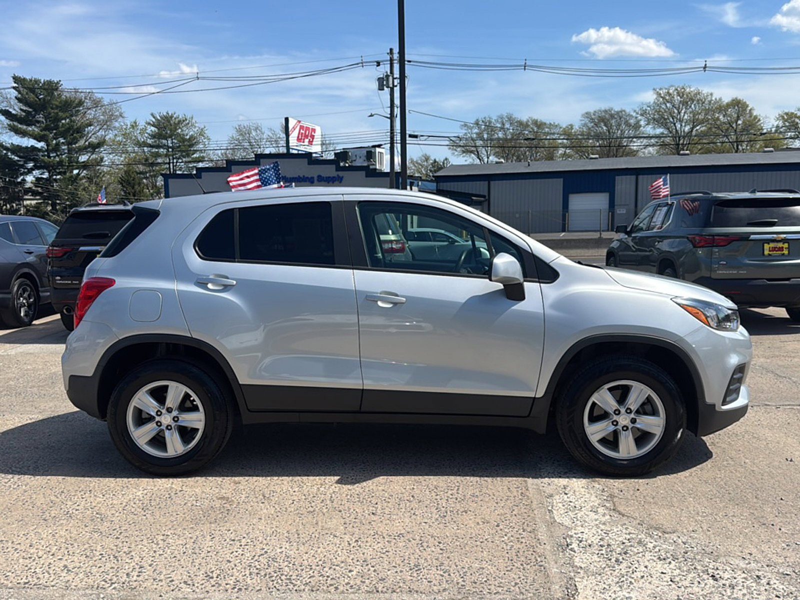 Used 2020 Chevrolet Trax LS w/ Tint and Cruise Package image 9