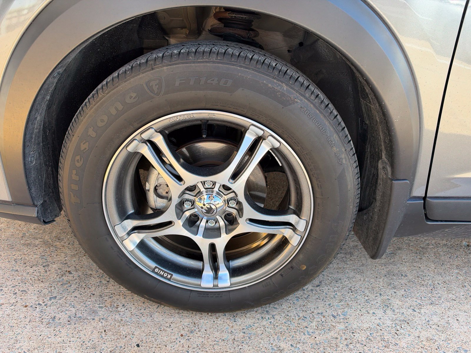Used 2024 Nissan Kicks S FWD image 9