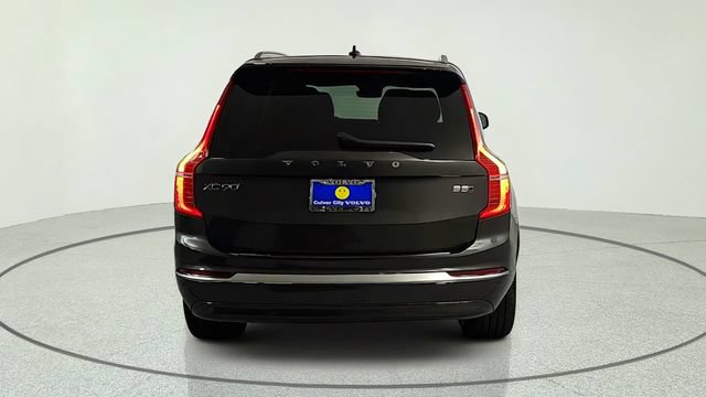 Certified 2023 Volvo XC90 B5 Plus AWD/4WD image 6