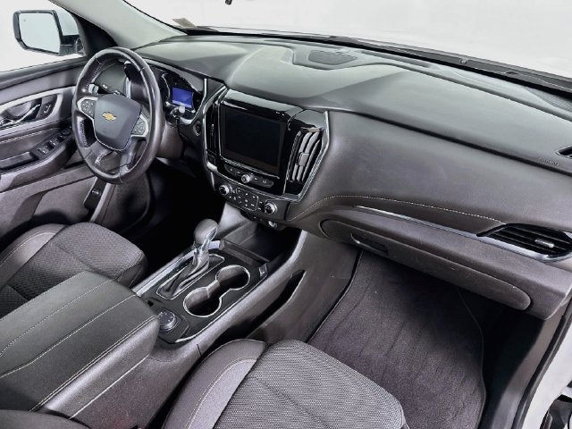 Used 2021 Chevrolet Traverse LT AWD/4WD image 30