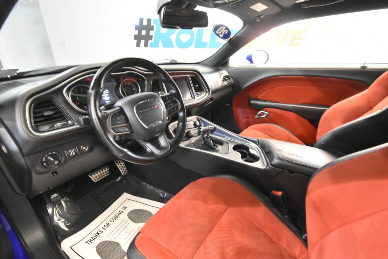 Used 2020 Dodge Challenger GT w/ Plus Package AWD/4WD image 12