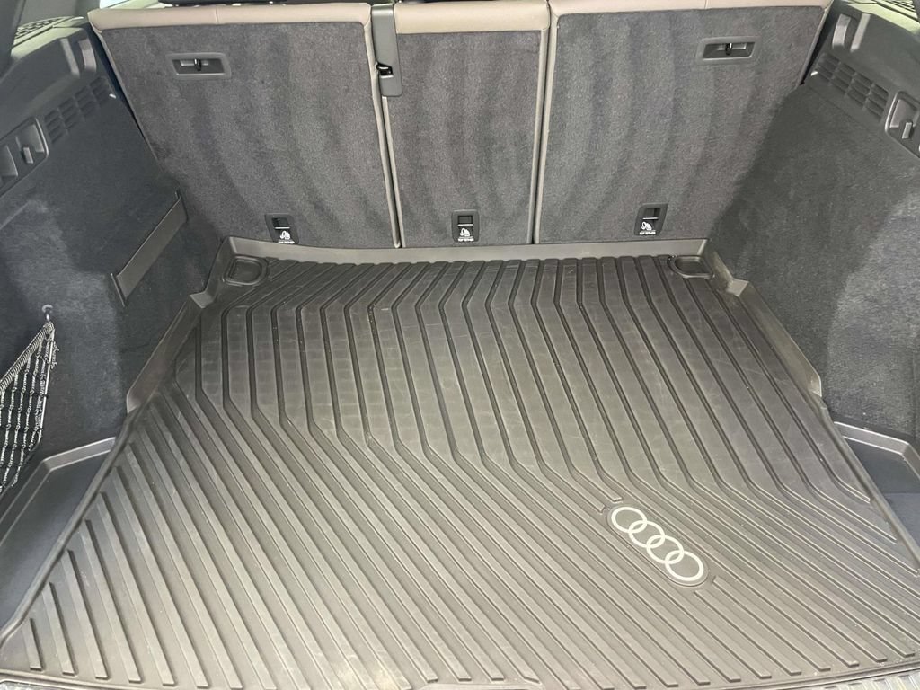 Certified 2025 Audi Q5 Premium Plus w/ Premium Plus AWD/4WD image 20