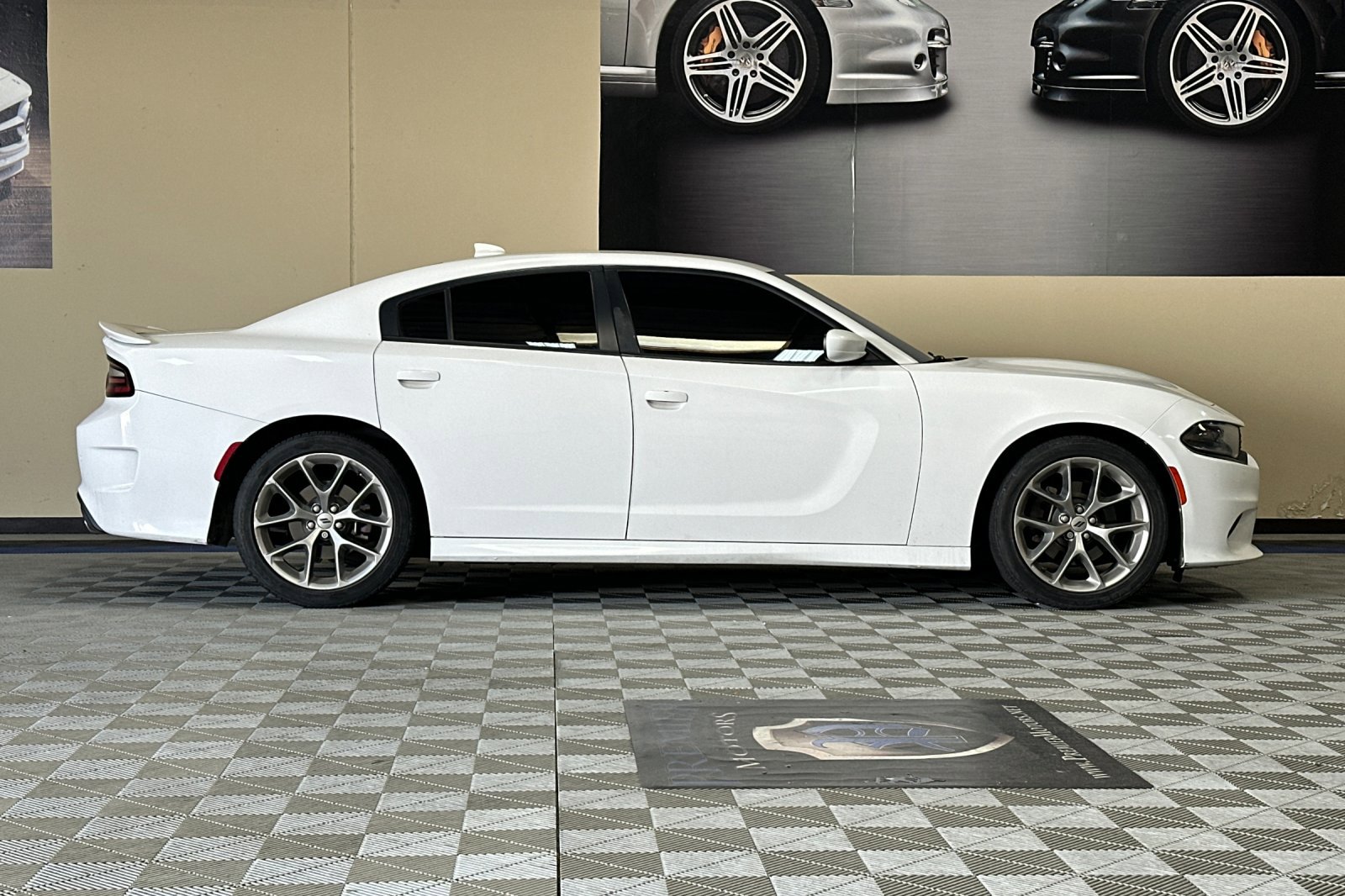 Used 2020 Dodge Charger GT w/ Driver Convenience Group image 3