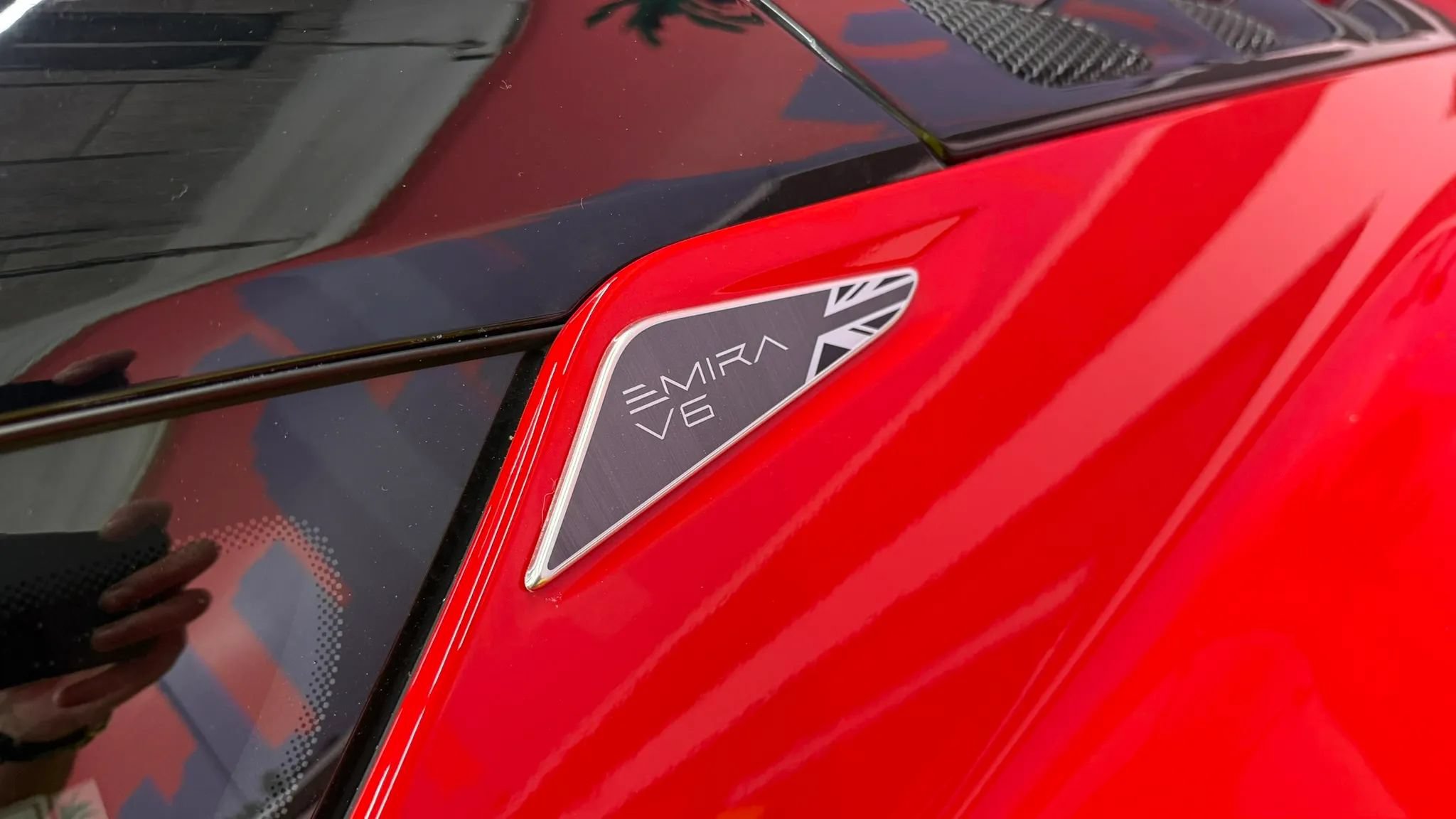Used 2025 Lotus Emira RWD image 4