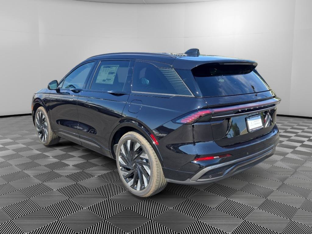 New 2026 Lincoln Nautilus Reserve w/ Jet Appearance Package AWD/4WD image 5