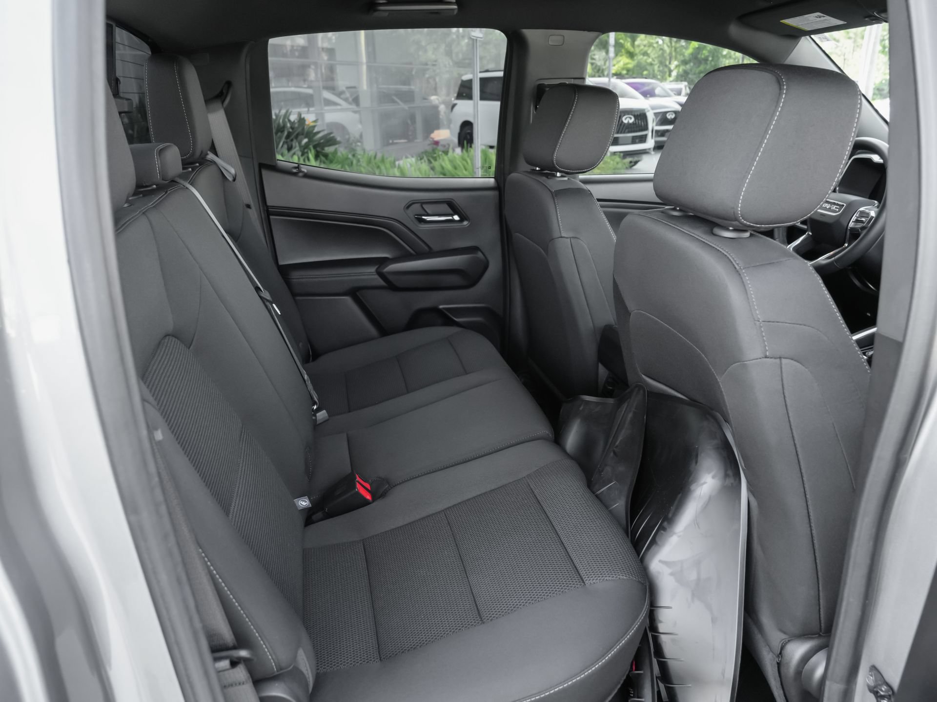 Used 2025 GMC Canyon Elevation w/ Convenience Package RWD image 37