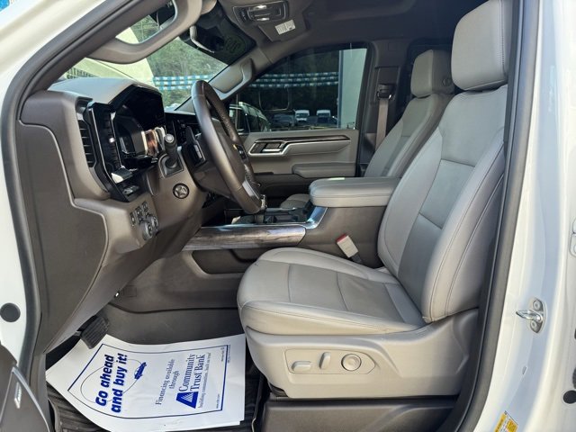 Used 2024 Chevrolet Silverado 1500 LTZ image 16