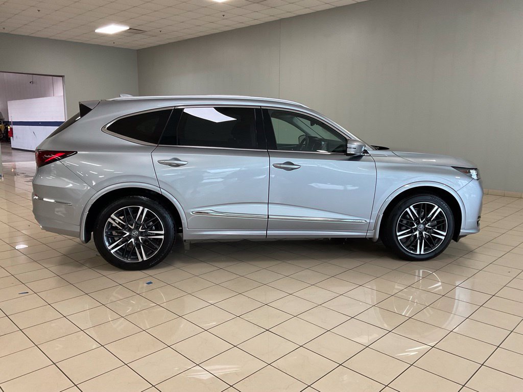Certified 2026 Acura MDX w/ Advance Package AWD/4WD image 7