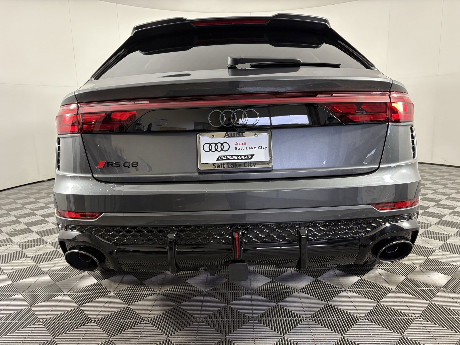 New 2026 Audi RS Q8 performance image 6