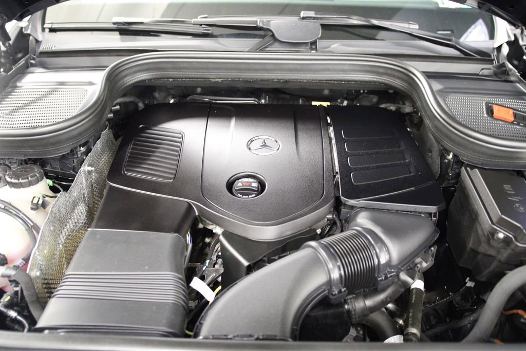 Certified 2025 Mercedes-Benz GLE 350 4MATIC image 12