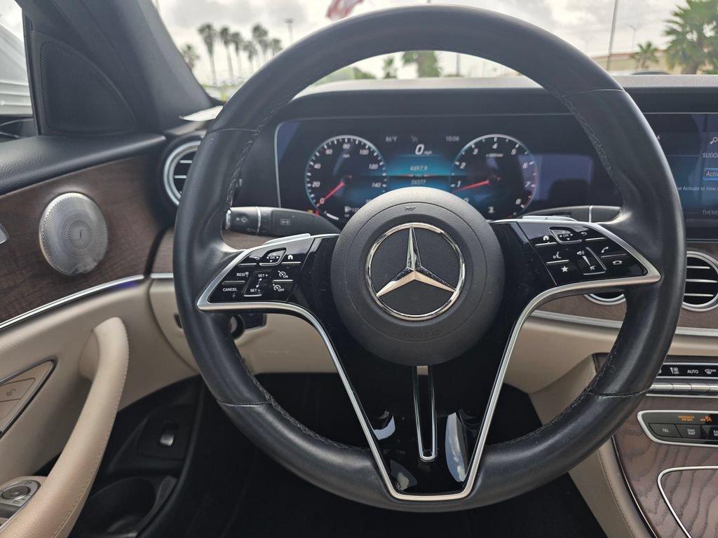 Used 2022 Mercedes-Benz E 350 Sedan image 16